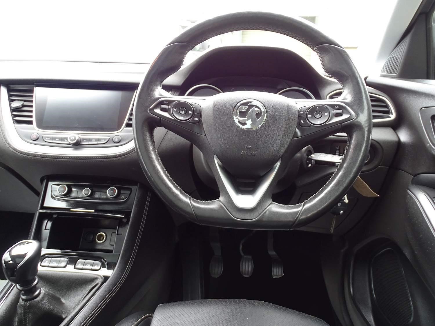 Vauxhall Grandland X Listing Image