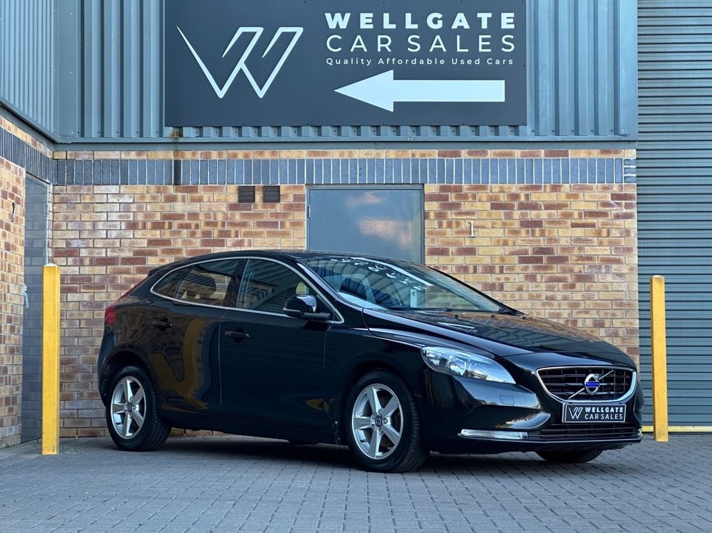 Volvo V40 Listing Image