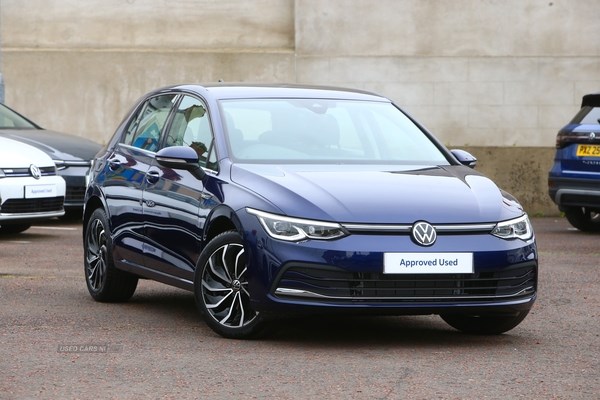 Volkswagen Golf Listing Image