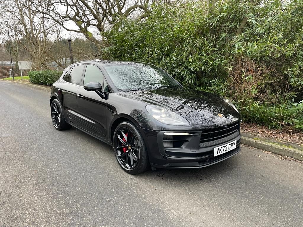 Porsche Macan Listing Image