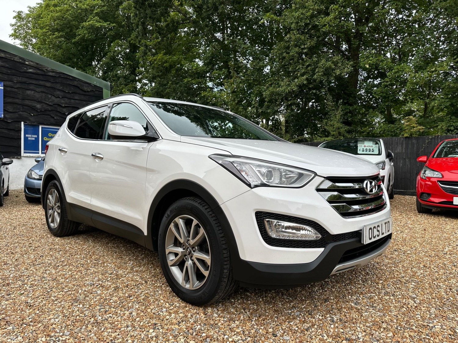 Hyundai Santa Fe Listing Image