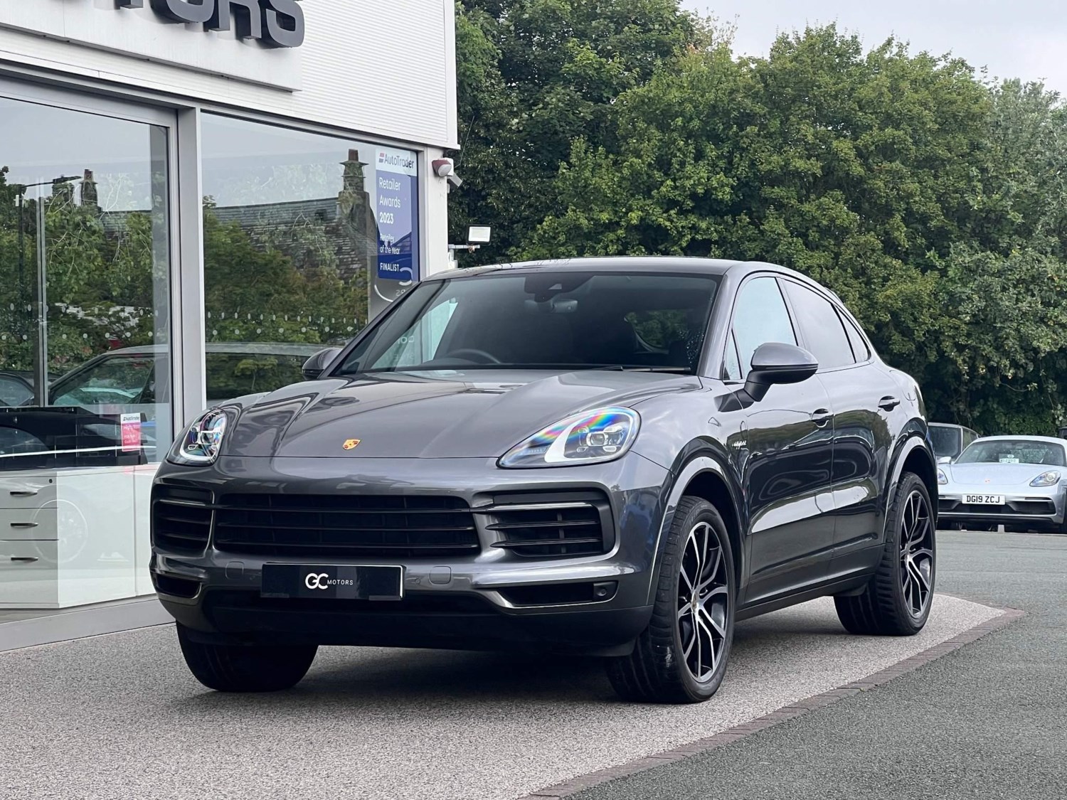 Porsche Cayenne Listing Image