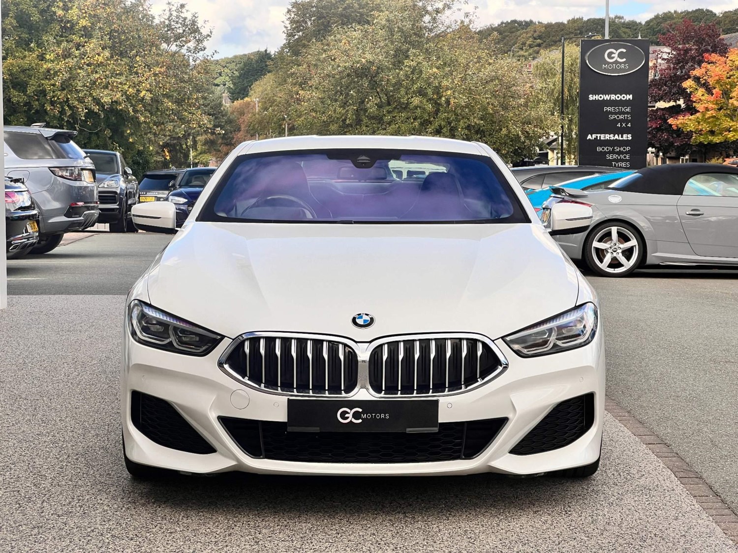 BMW 8 Series Listing Image