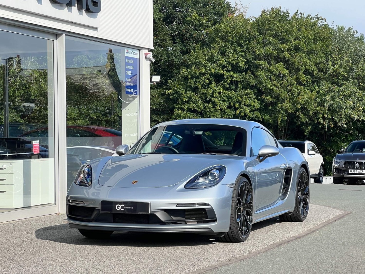 Porsche 718 Cayman Listing Image