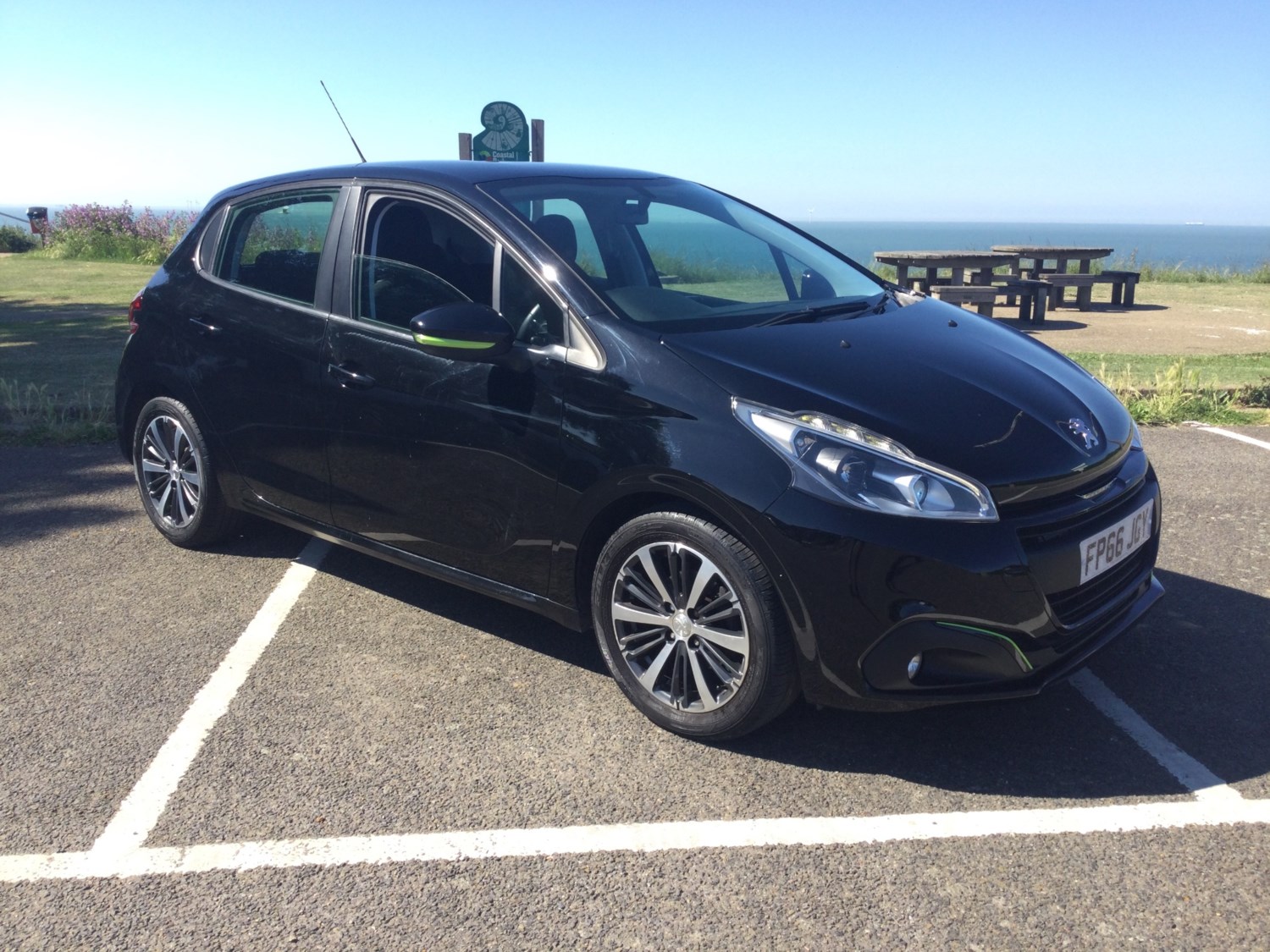 Peugeot 208 Listing Image