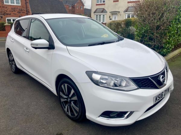 2016 (16) Nissan Pulsar 1.2 DiG-T N-Connecta 5dr For Sale In Preston, Lancashire
