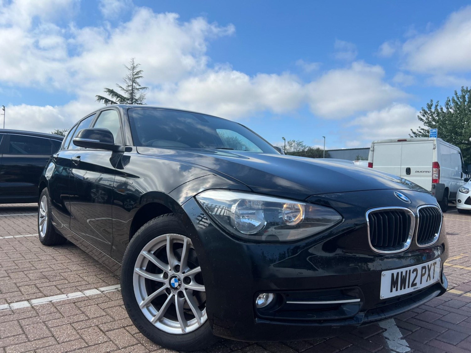 BMW 1 Series Listing Image