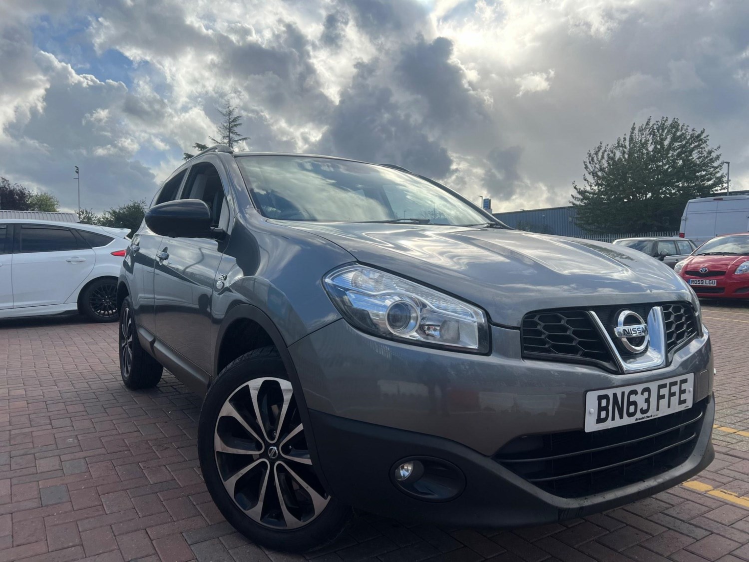 Nissan Qashqai Listing Image