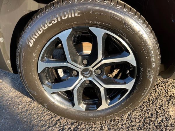 2021 (71) Citroen C3 Aircross 1.2 PureTech 110 Shine 5dr For Sale In Montrose, Angus
