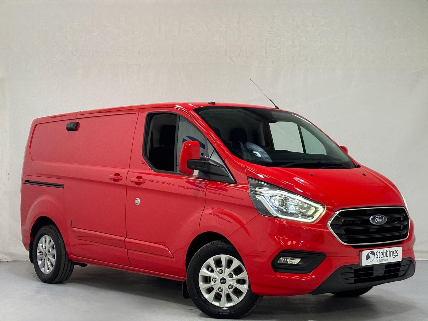 Ford Transit Custom Listing Image