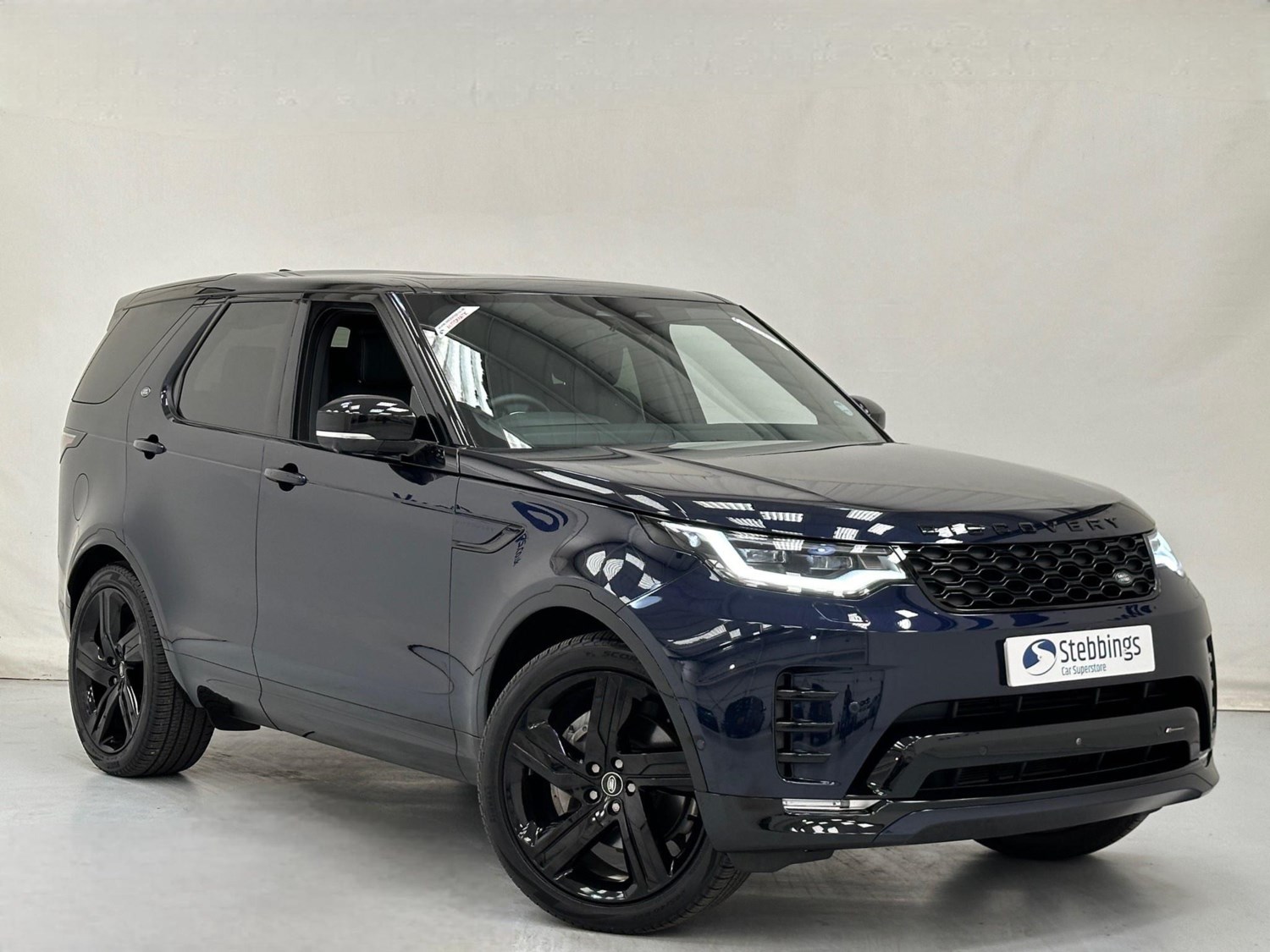 Land Rover Discovery Listing Image