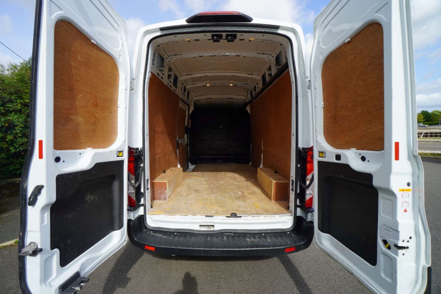 Ford Transit Listing Image