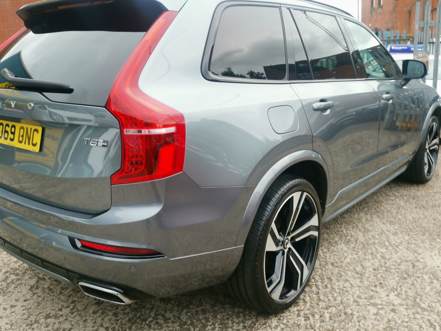 Volvo XC90 Listing Image