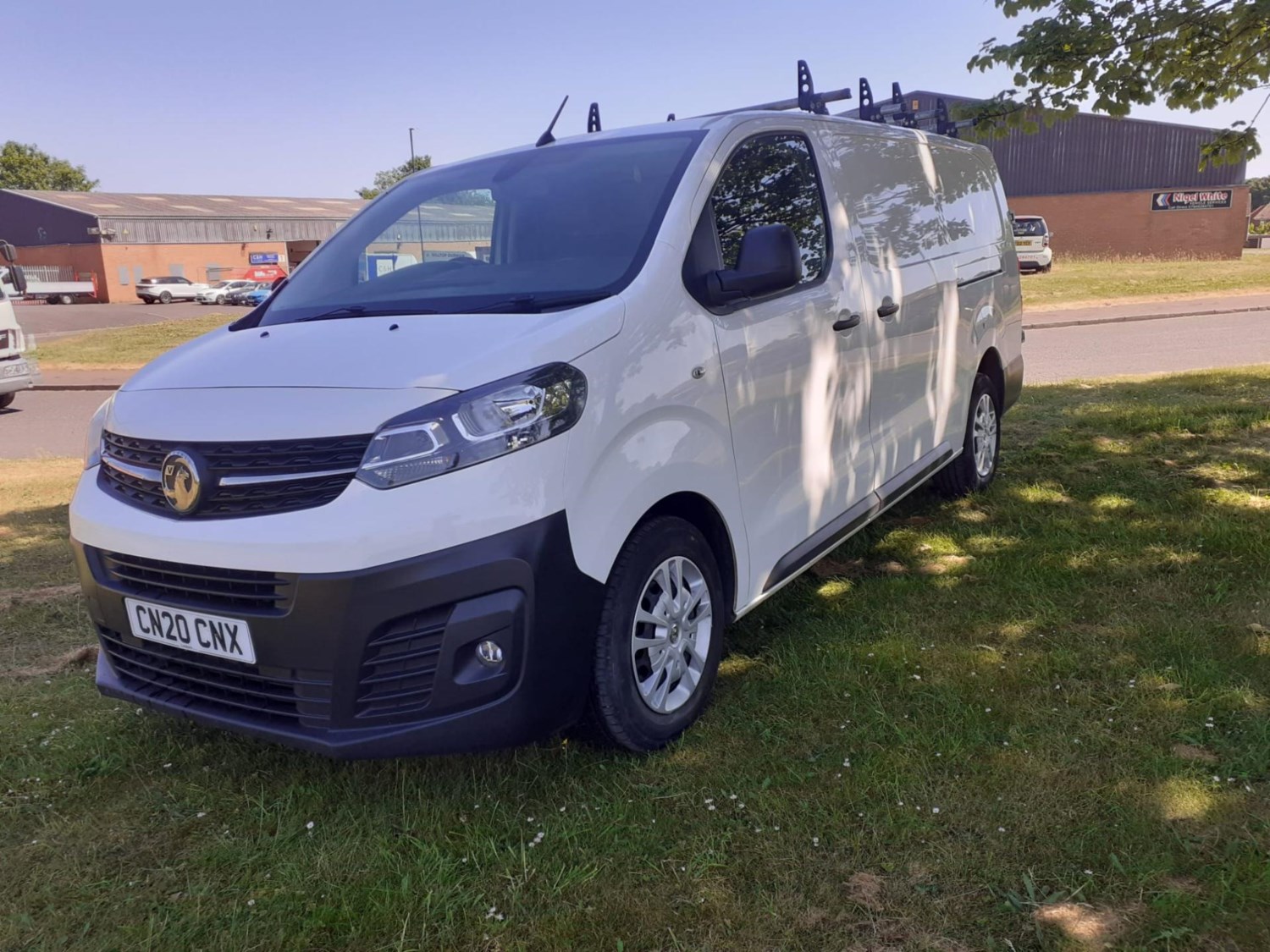 Vauxhall Vivaro Listing Image