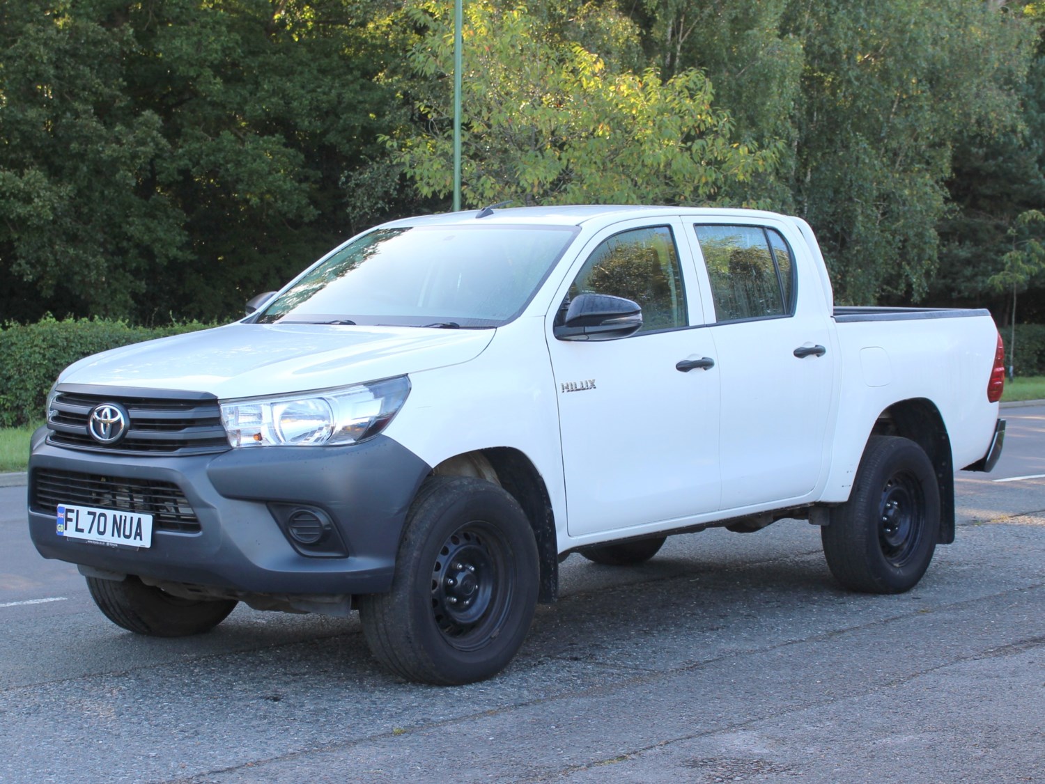 Toyota Hilux Listing Image