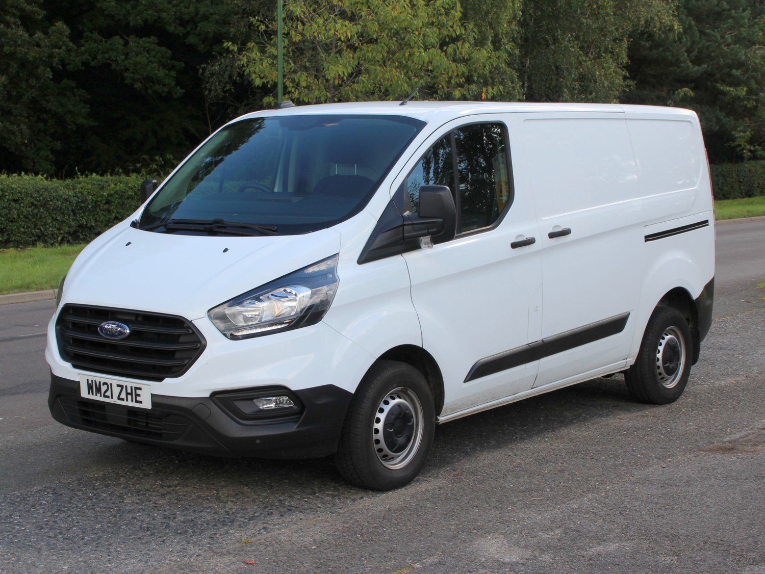 Ford Transit Custom Listing Image