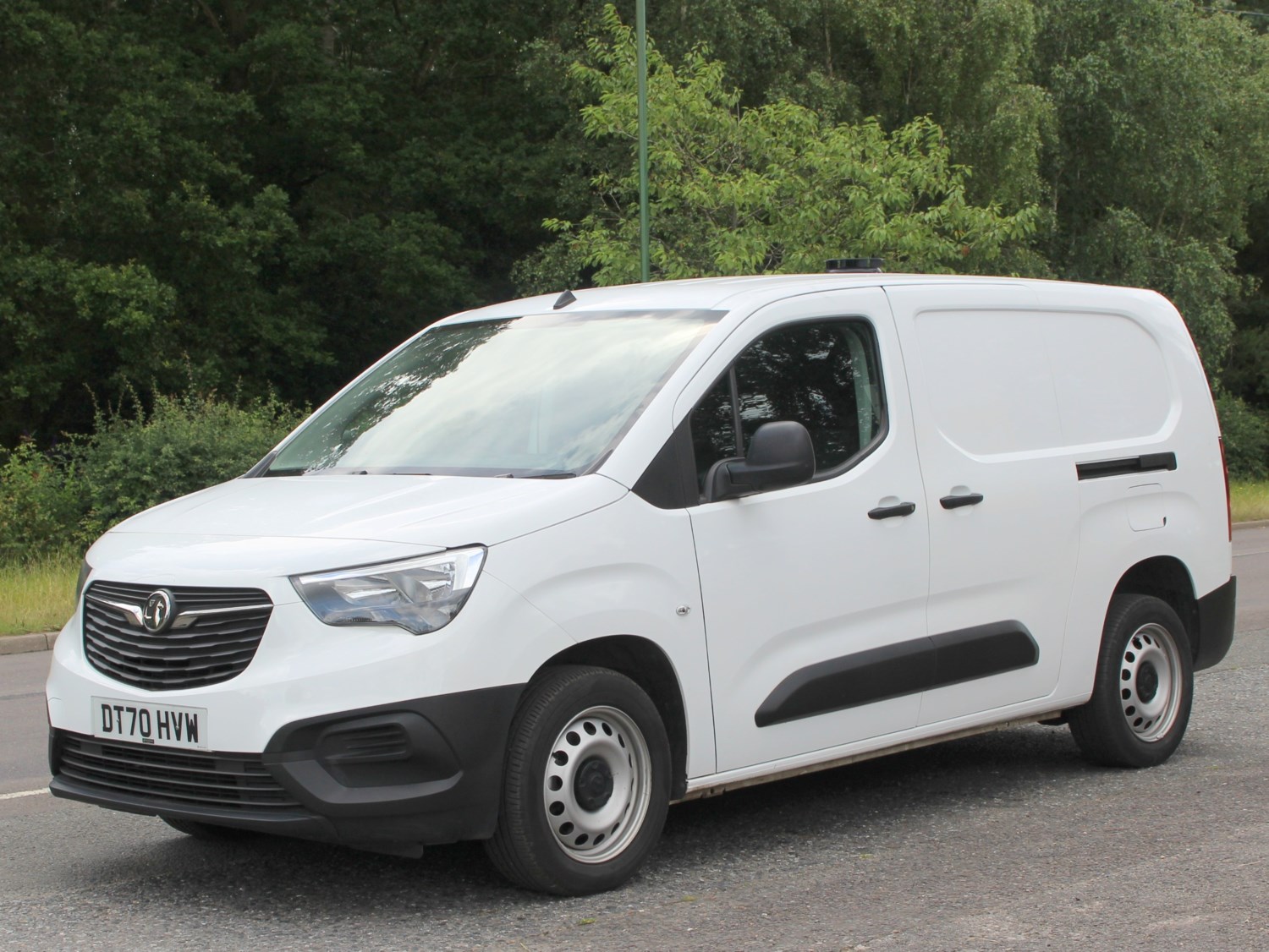 Vauxhall Combo Listing Image