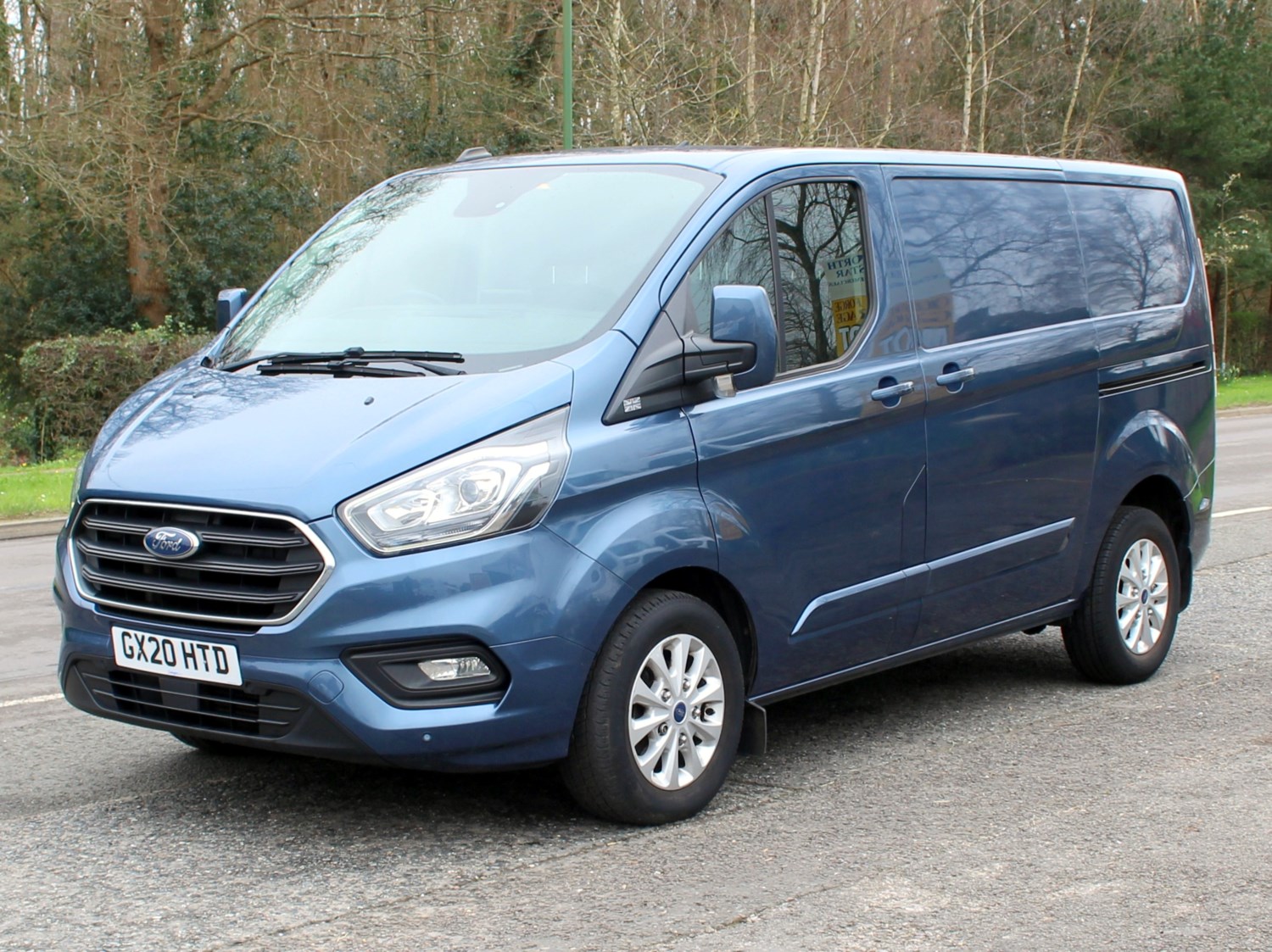 Ford Transit Custom Listing Image