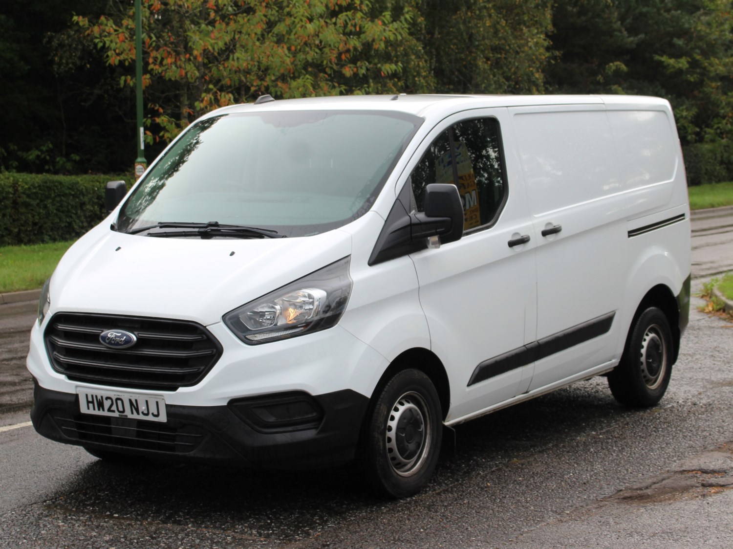 Ford Transit Custom Listing Image