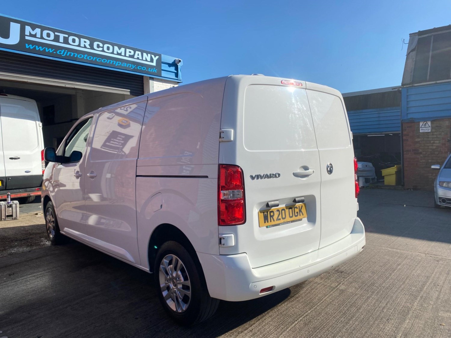 Vauxhall Vivaro Listing Image