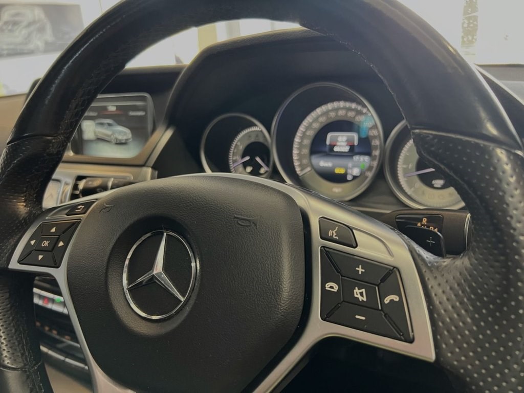 Mercedes-Benz E-Class Listing Image