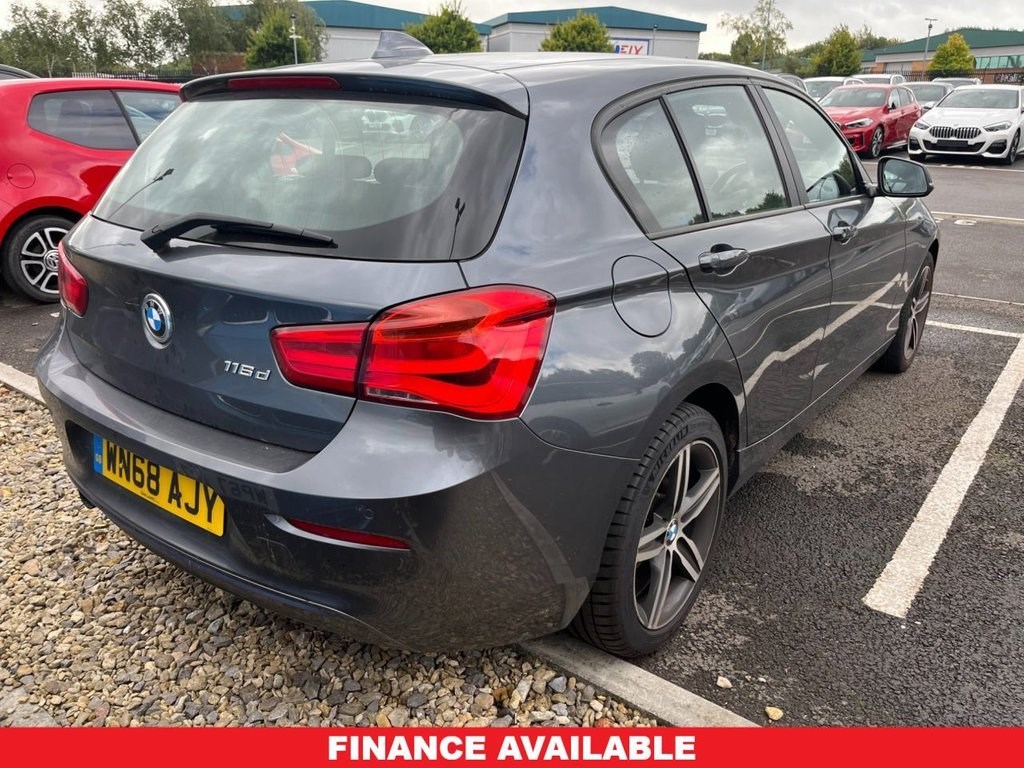 BMW 1 Series Listing Image