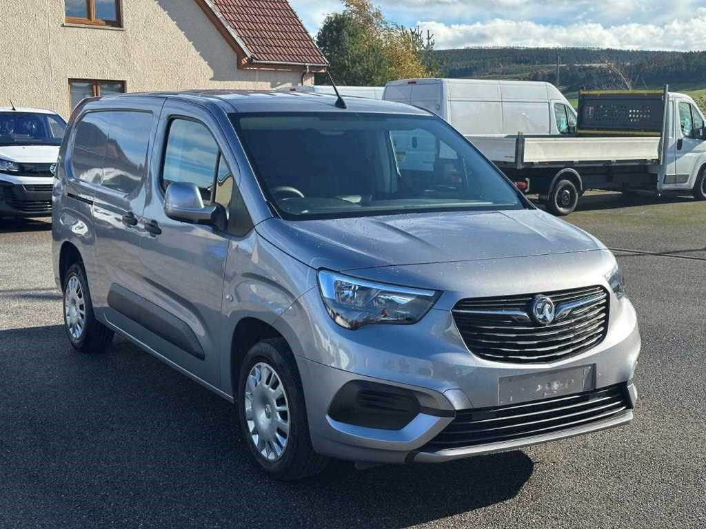 Vauxhall Combo Listing Image