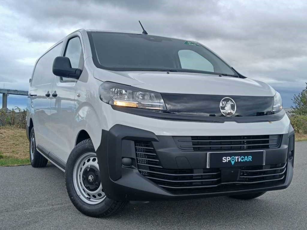 Vauxhall Vivaro Listing Image