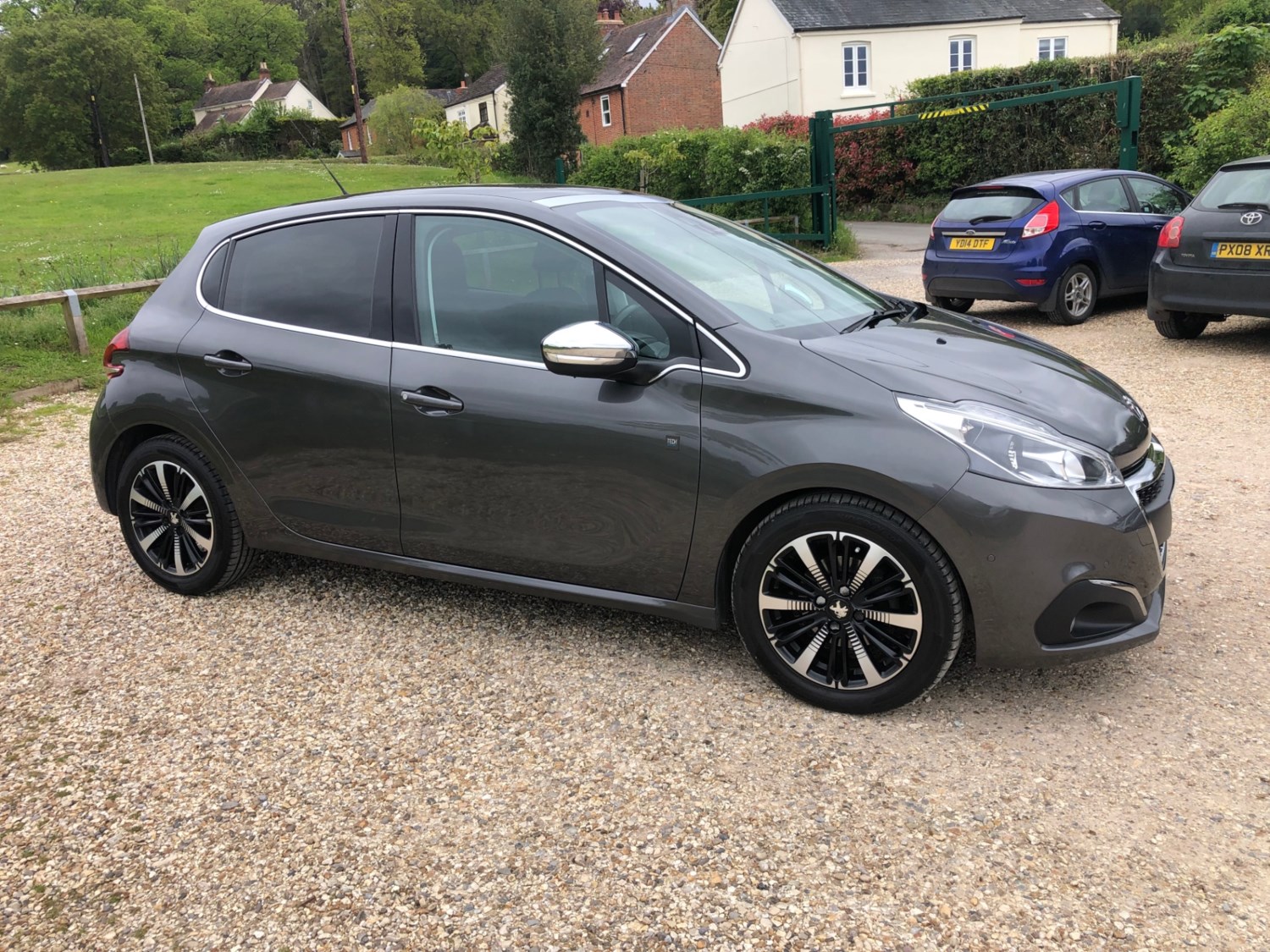 Peugeot 208 Listing Image