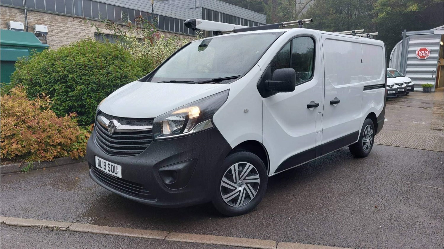 Vauxhall Vivaro Listing Image