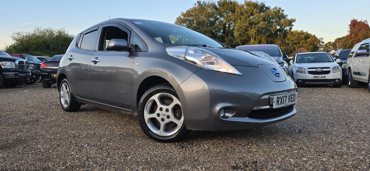 Nissan Leaf Listing Image