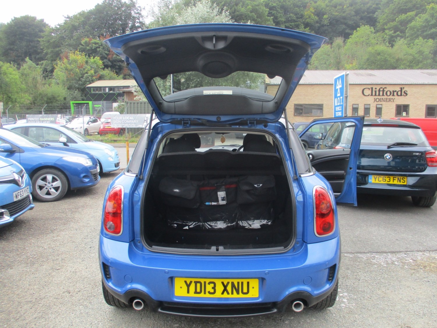 MINI Countryman Listing Image