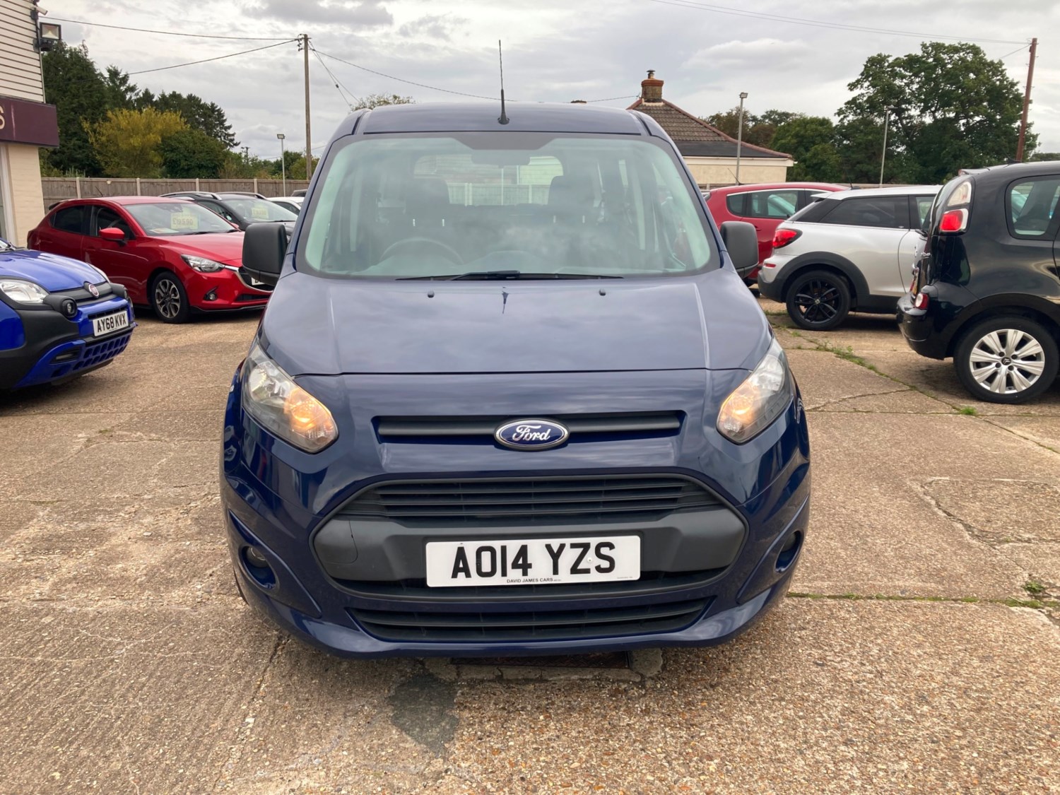 2014 (14) Ford TOURNEO CONNECT GRAND TDC For Sale In Norwich, Norfolk