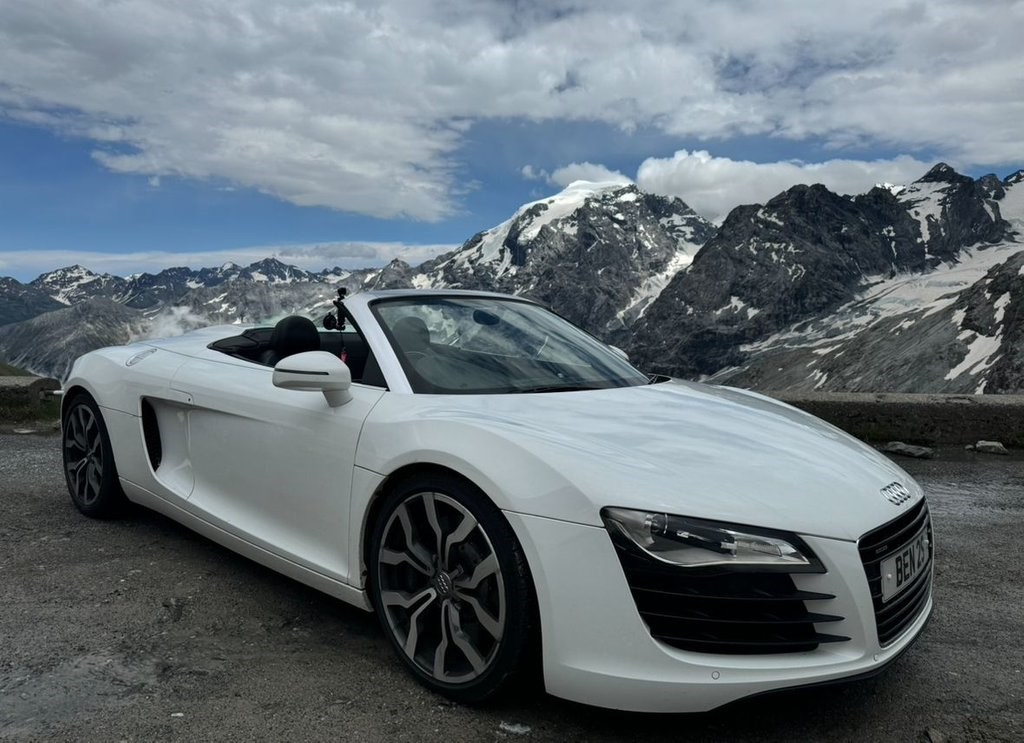 Audi R8 Listing Image