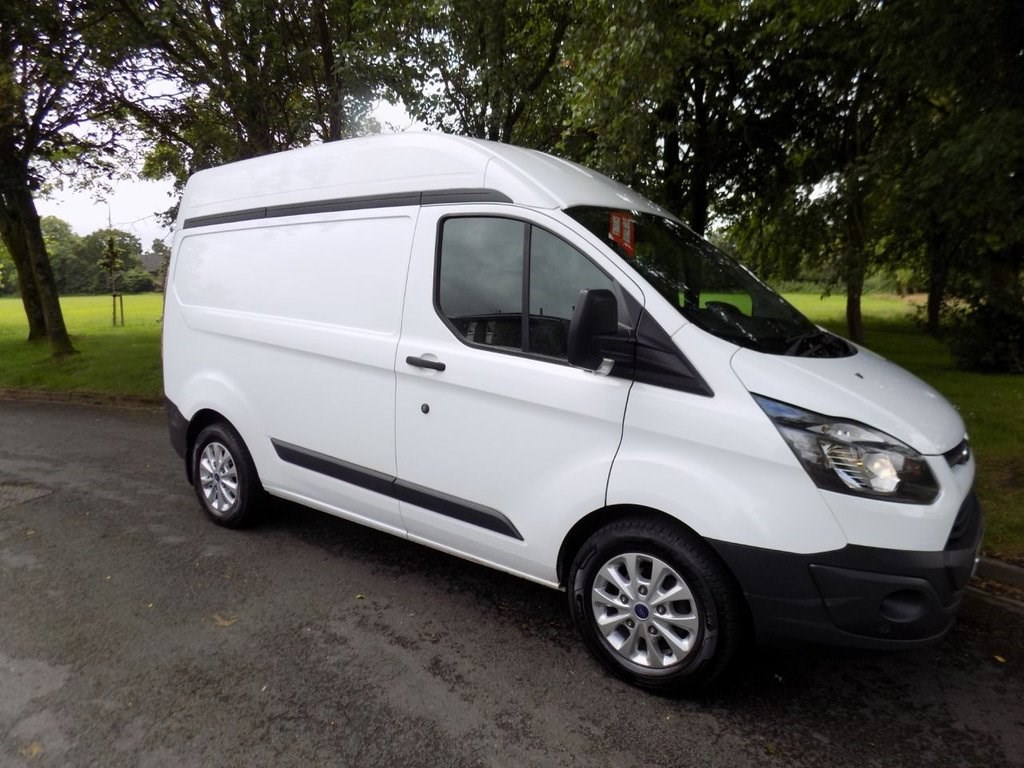 Ford Transit Custom Listing Image