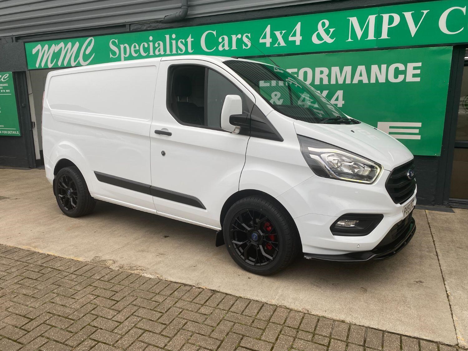 Ford Transit Custom Listing Image