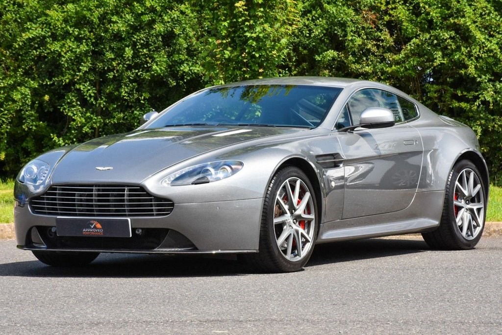 Aston Martin Vantage Listing Image