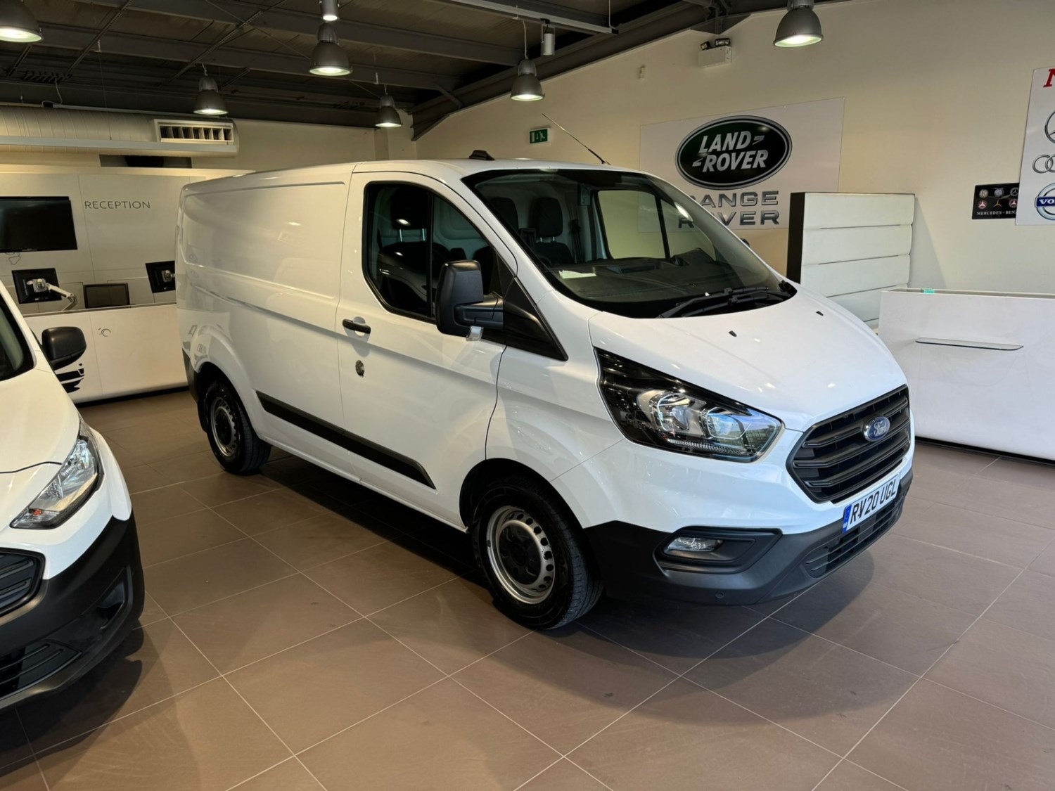 Ford Transit Custom Listing Image