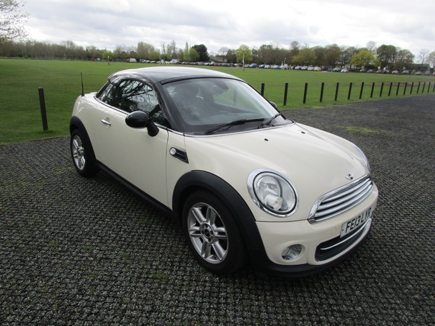 MINI Coupe Listing Image