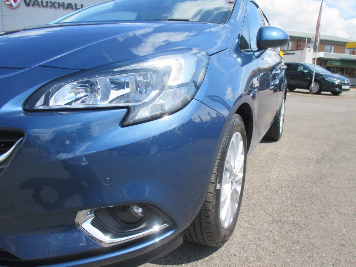 Vauxhall Corsa Listing Image