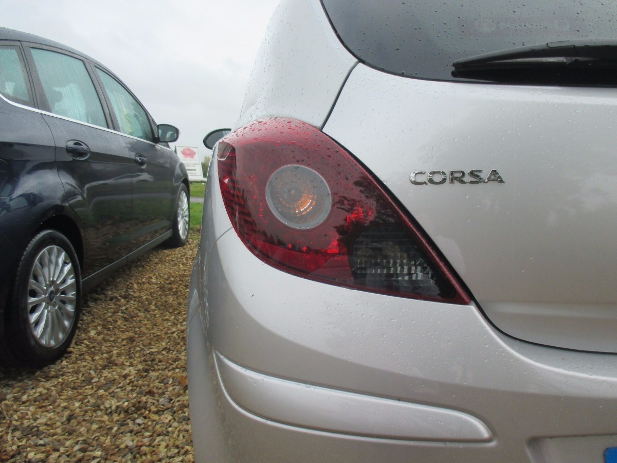 Vauxhall Corsa Listing Image