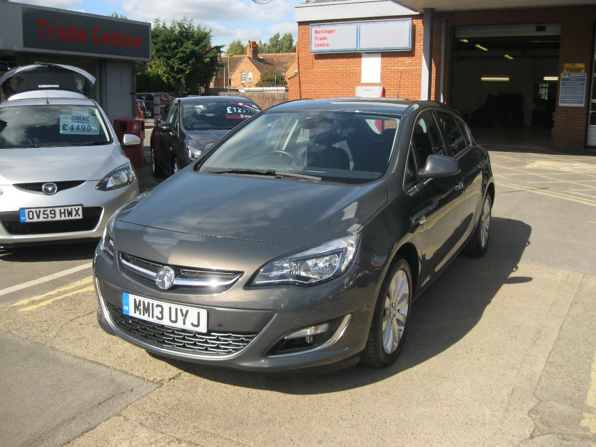 Vauxhall Astra Listing Image