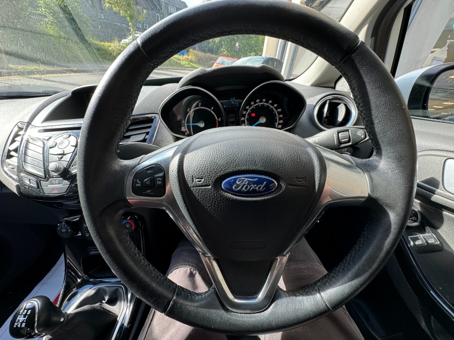 Ford Fiesta Listing Image