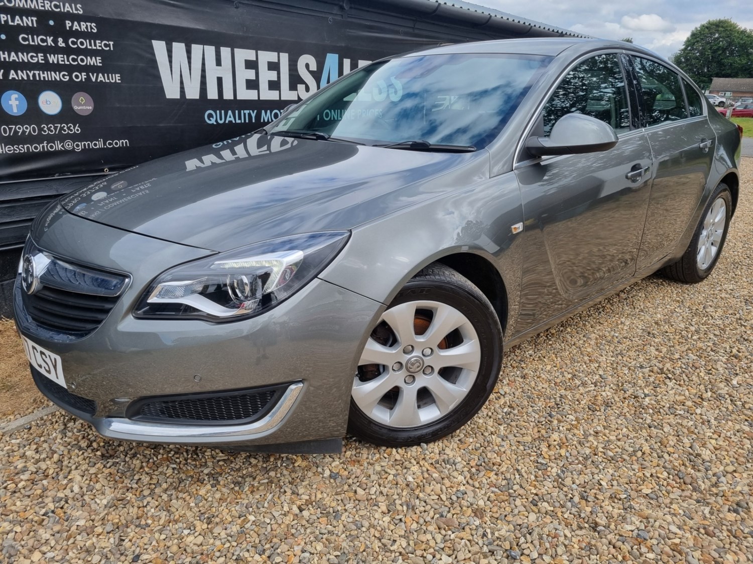 Vauxhall Insignia Listing Image