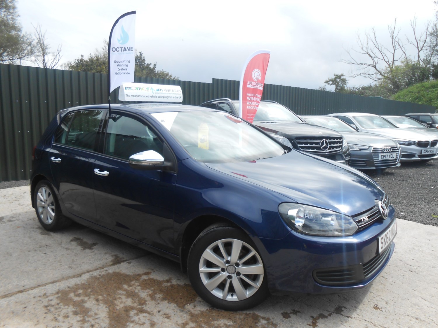 Volkswagen Golf Listing Image