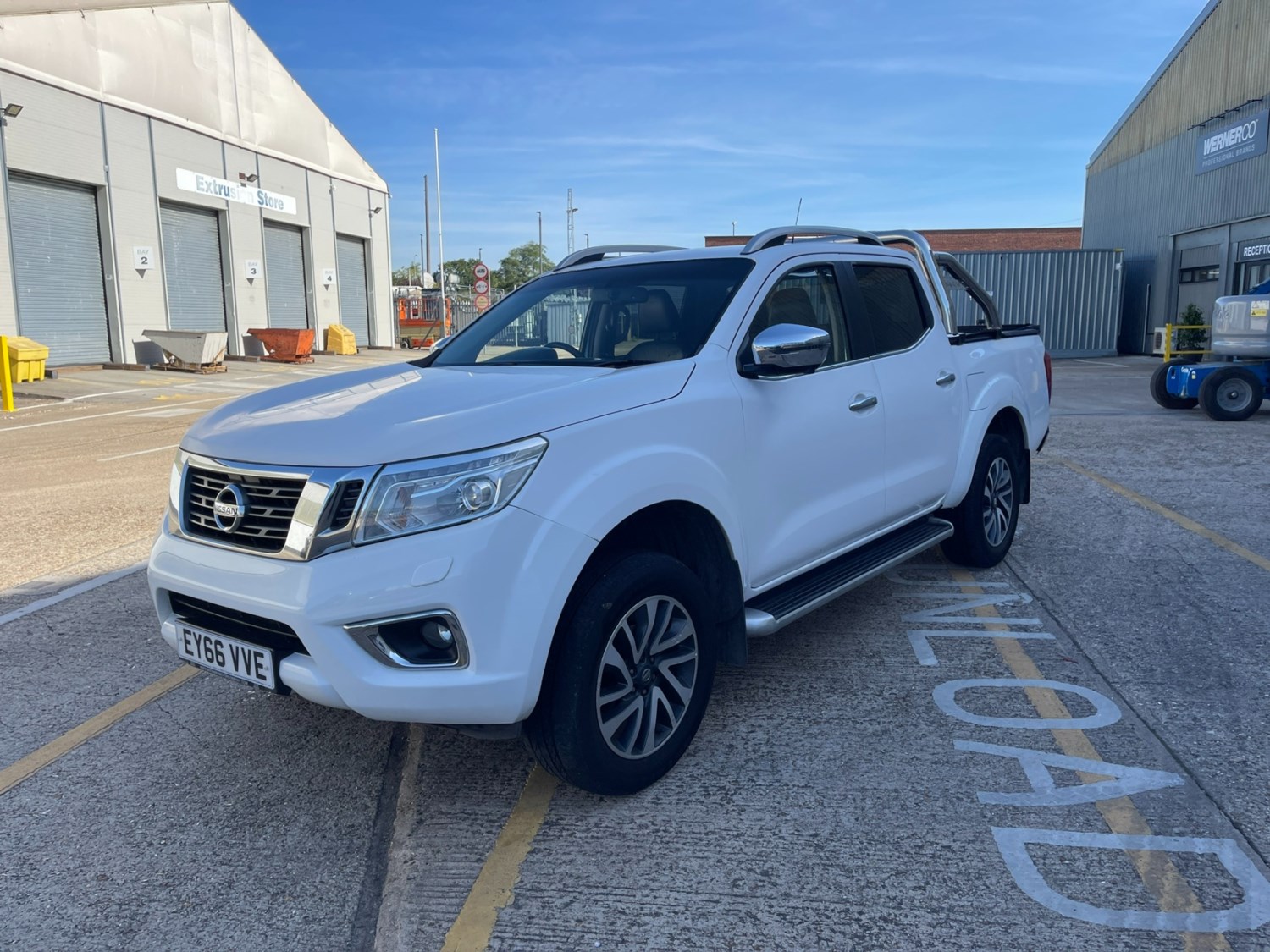 Nissan Navara Listing Image