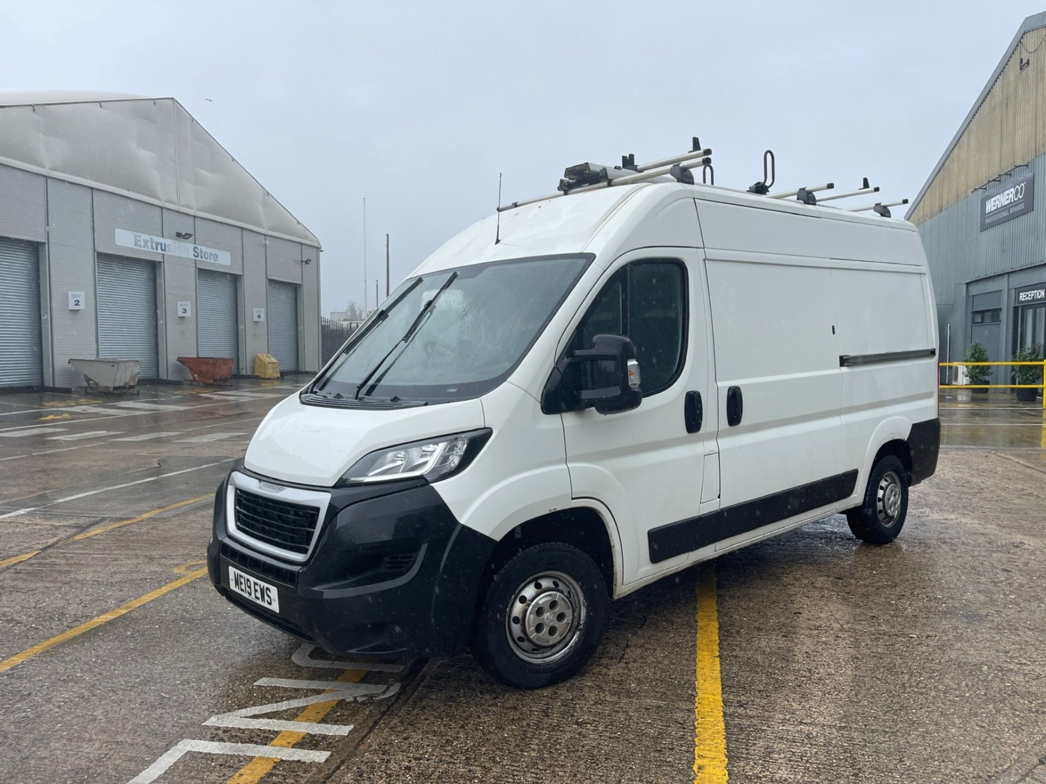 Peugeot Boxer Listing Image