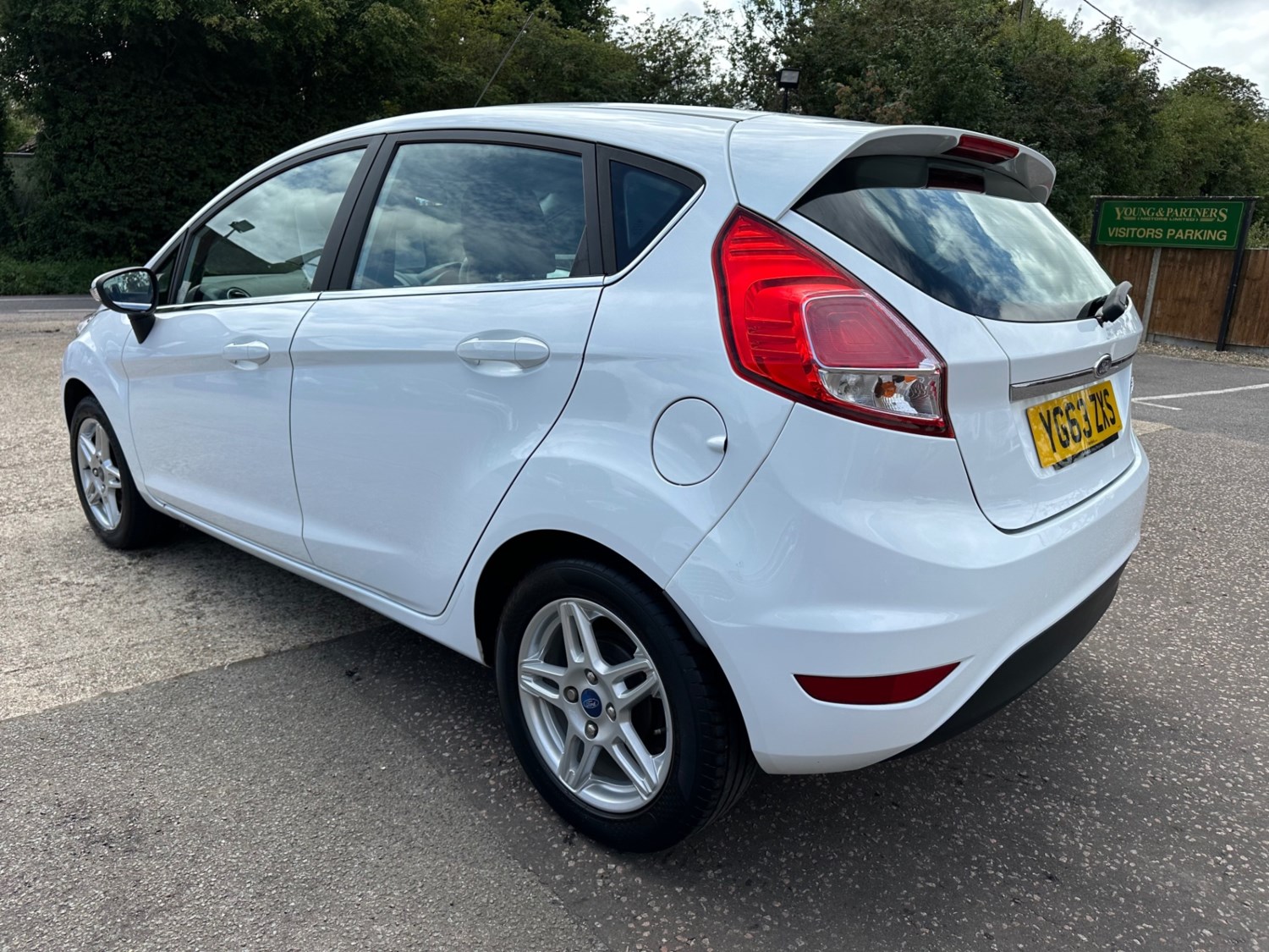 Ford Fiesta Listing Image