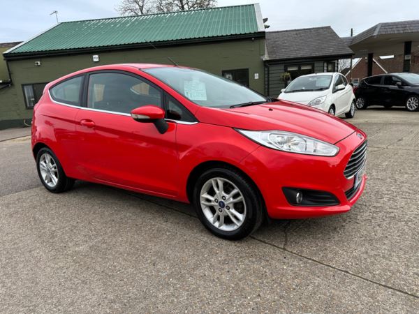 2015 (15) Ford Fiesta 1.25 82 Zetec 3dr For Sale In Maidstone, Kent
