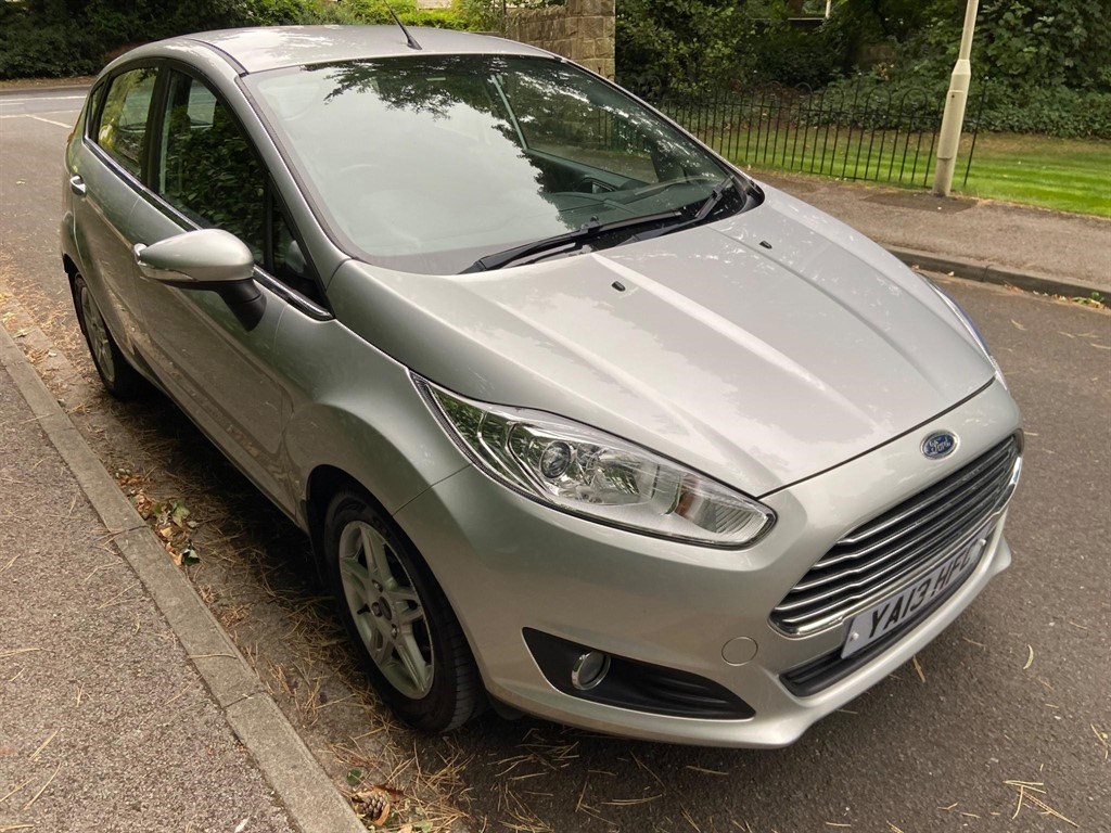 Ford Fiesta Listing Image